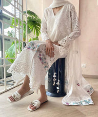 Emarlad Wear | Off White - Exclusive Chikankari Collection